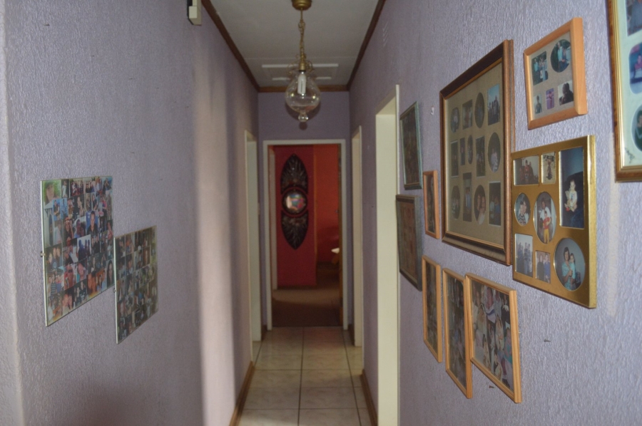 3 Bedroom Property for Sale in Meiringspark North West